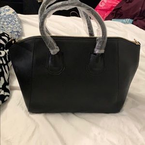 Galian black purse